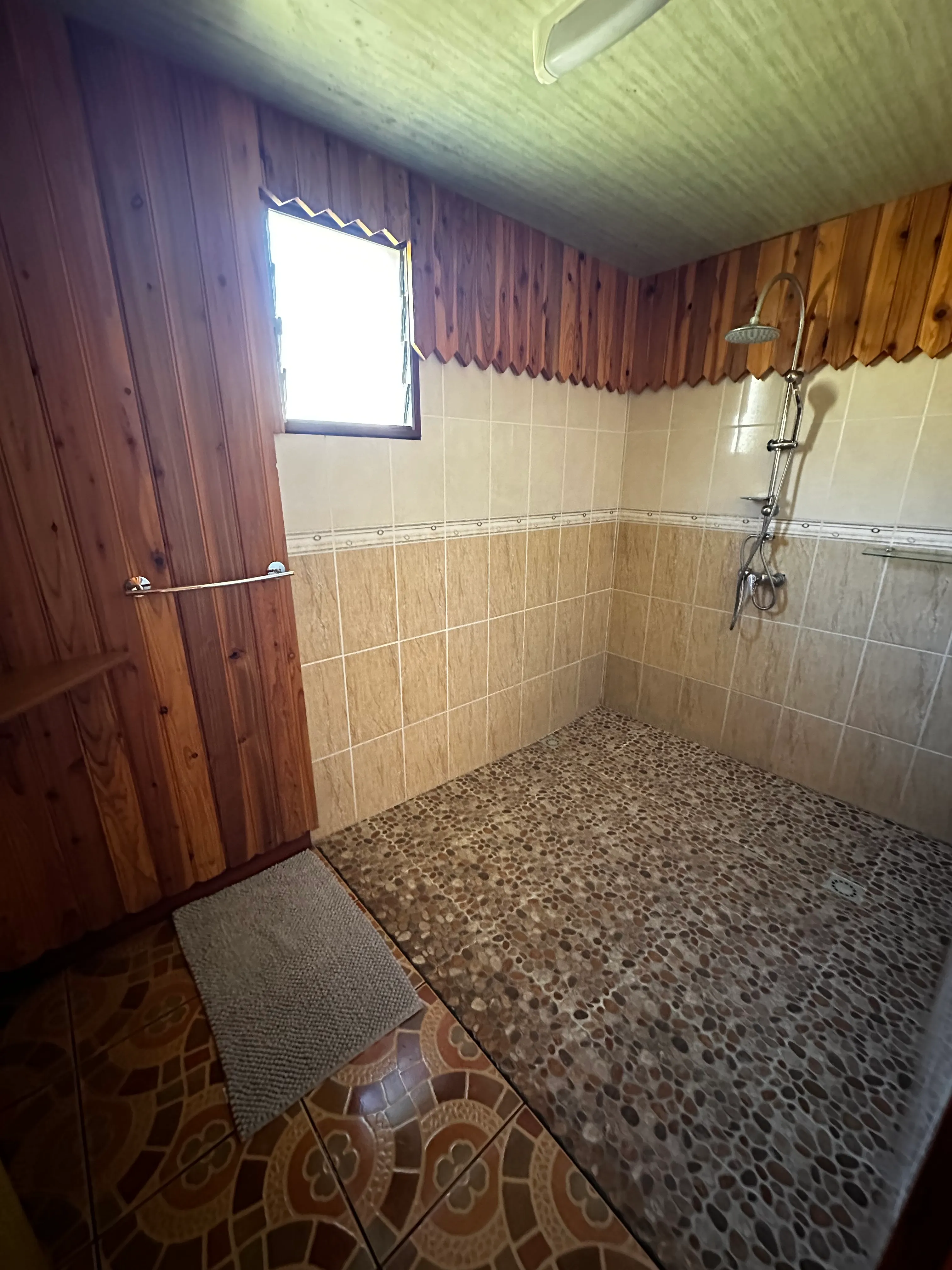 Seconde douche des sanitaires partagés